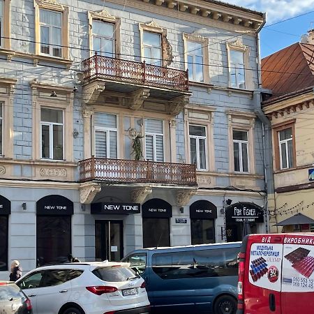 Lux Apartment In Zentrum Chernivtsi Exterior foto