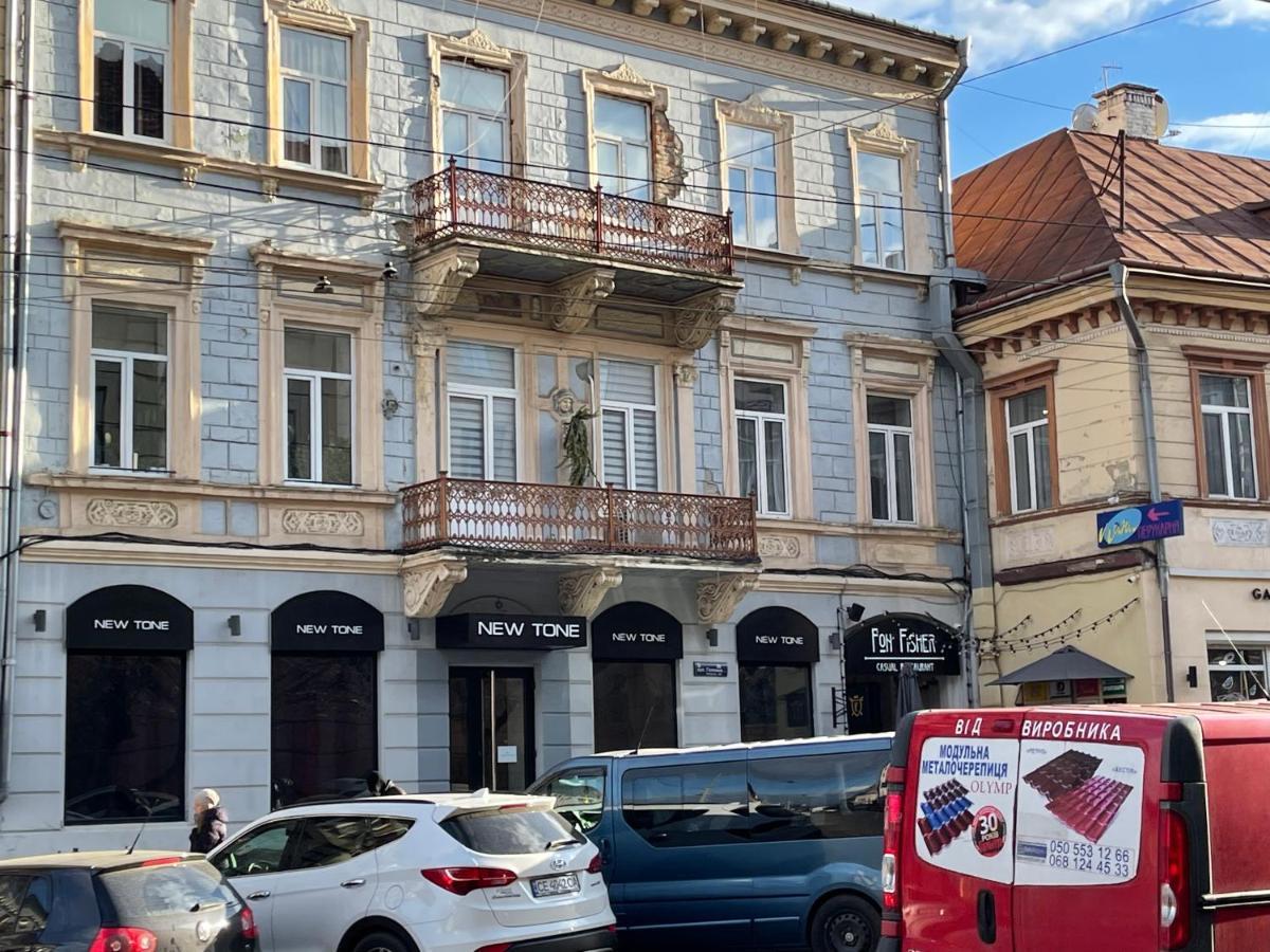 Lux Apartment In Zentrum Chernivtsi Exterior foto